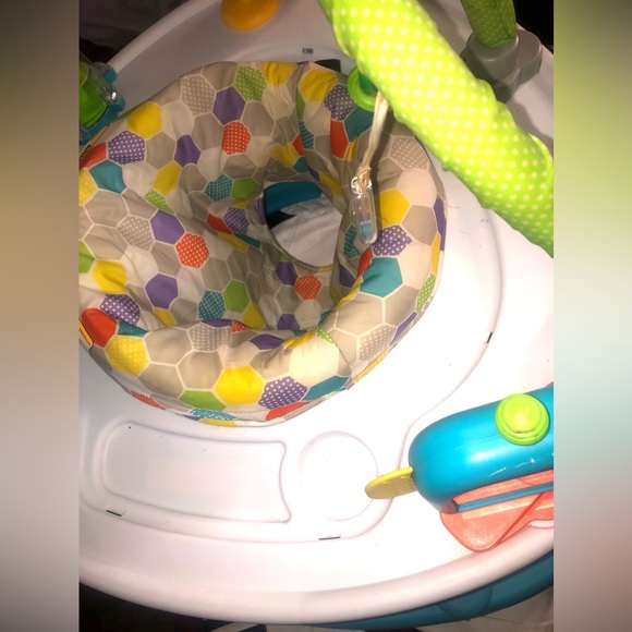 Baby walker! - Picture 3 of 5